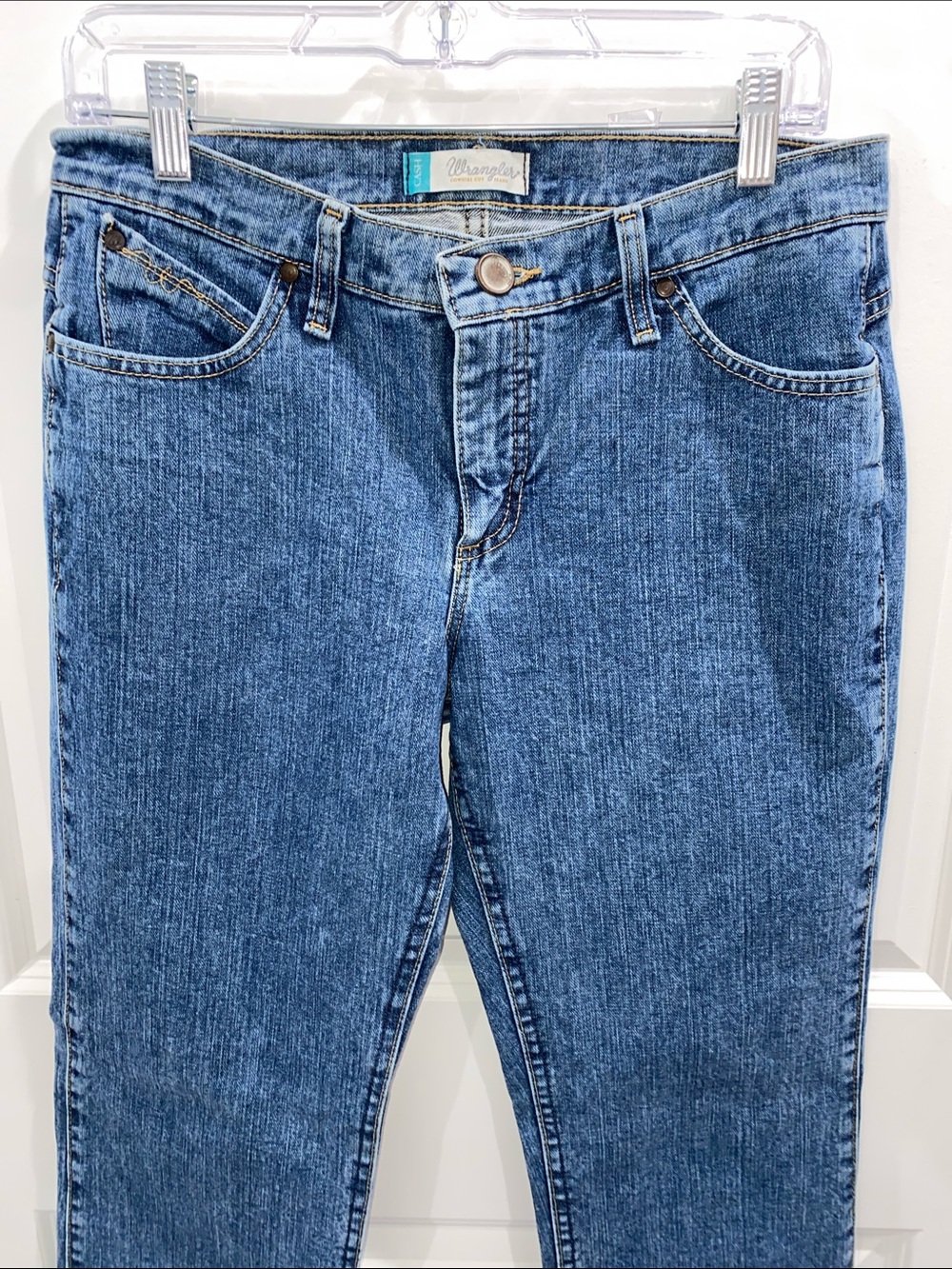 Wrangler Cash Cowgirl Cut Classic Straight Leg Medium Blue Jeans 7/8 x 30 - Picture 5 of 16